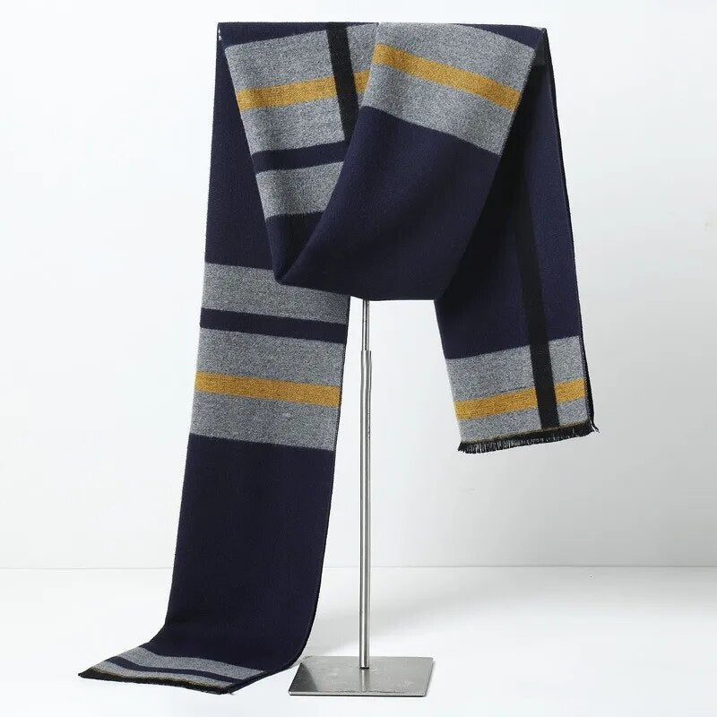 Elegant Cashmere Scarf | Stay Warm and Stylish All Winter!