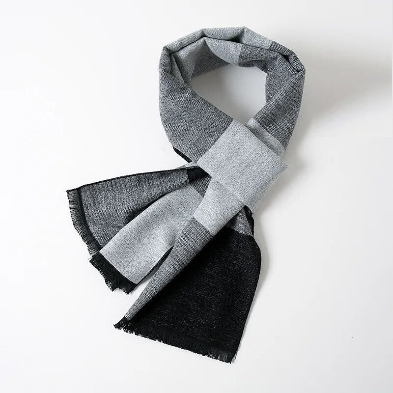 Luxury Scarf | Warm Cashmere Scarf with a Timeless Design