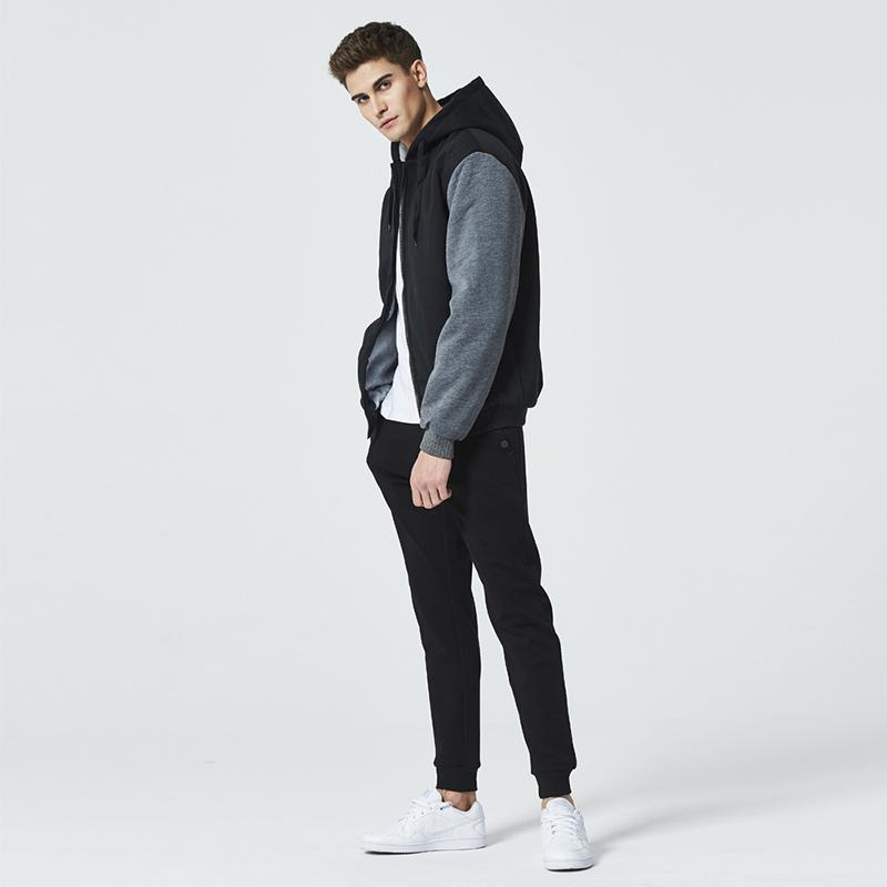 Men's Hooded Winter Jacket – Fleece-Lined for Casual and Sporty Style