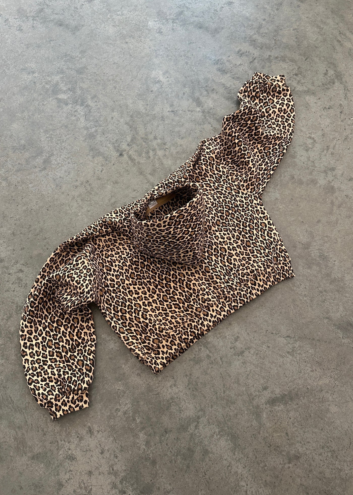 Leopard Luxe Printed Sweater - Bold Style Meets Comfort