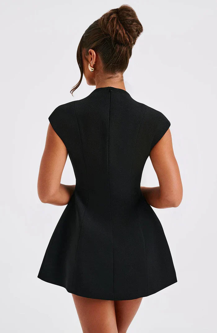 Noir Allure Dress - Make A Lasting Impression!