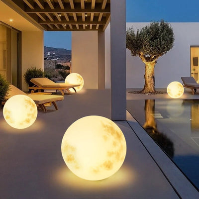 Garden Moonlamp | Garden lamp in the shape of a moon!