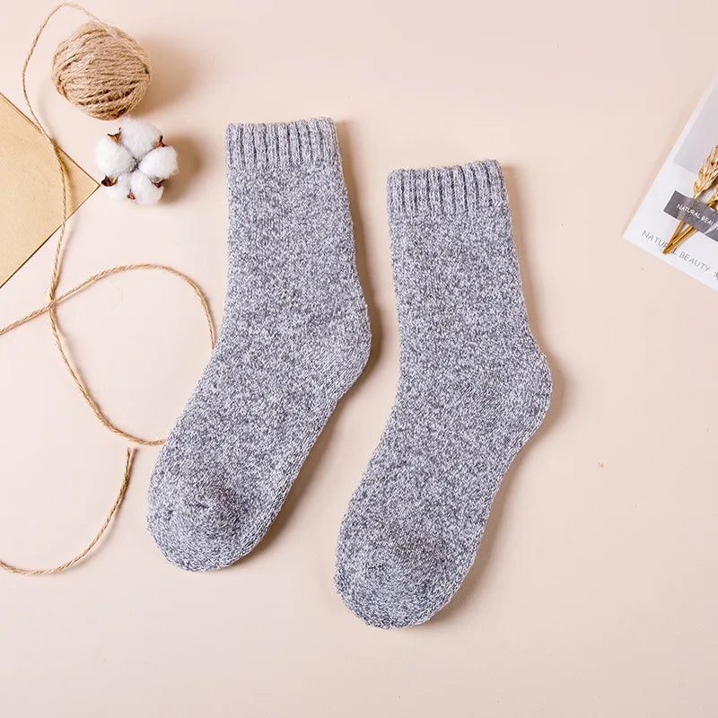 Retro Woolies | Luxurious Wool Socks for Warmth and Comfort