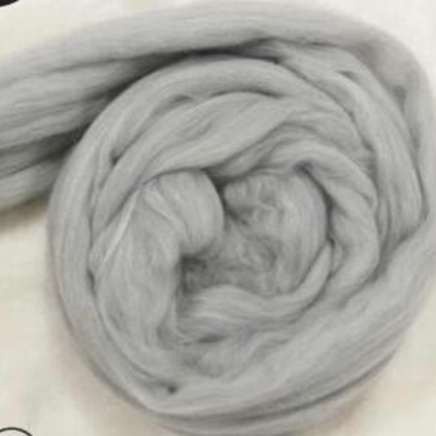 Chunky Wool Yarn for DIY Cozy Knits | Perfect for Arm Knitting, Blankets & Home Decor