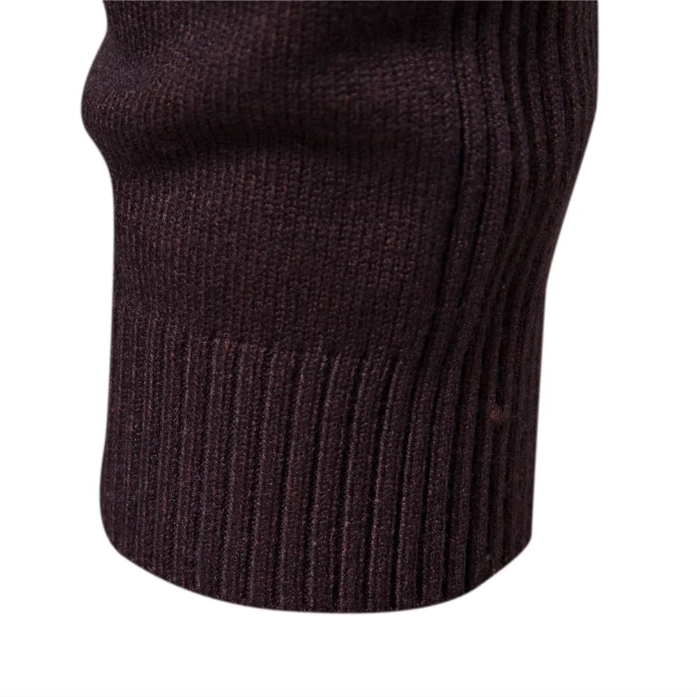 Johan Pullover | Stylish Fitted Turtleneck Sweater for Men