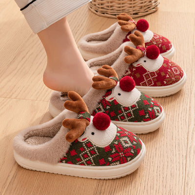 Adorable Christmas Slippers with Reindeer Design and Anti-Slip Sole