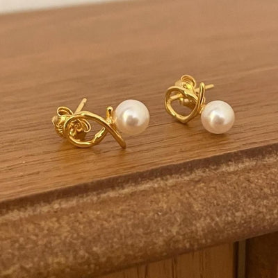 Golden Shell Pearl Knot Stud Earrings – Gold-Plated Silver