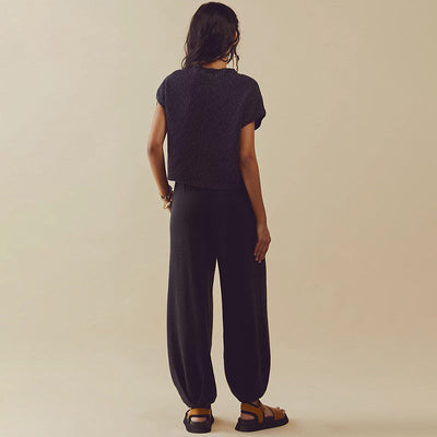 Two-Piece Knitted Loungewear Set – Loose Shirt Top and Wide-Leg Cuffed Trousers