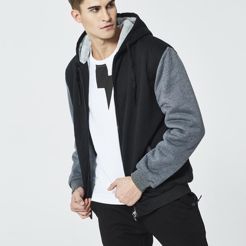 Men's Hooded Winter Jacket – Fleece-Lined for Casual and Sporty Style