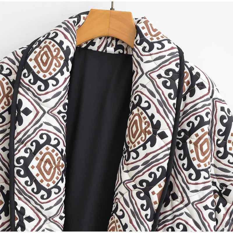 Elegant Printed Jacket with Scarf Collar – Stylish and Comfortable Outerwear