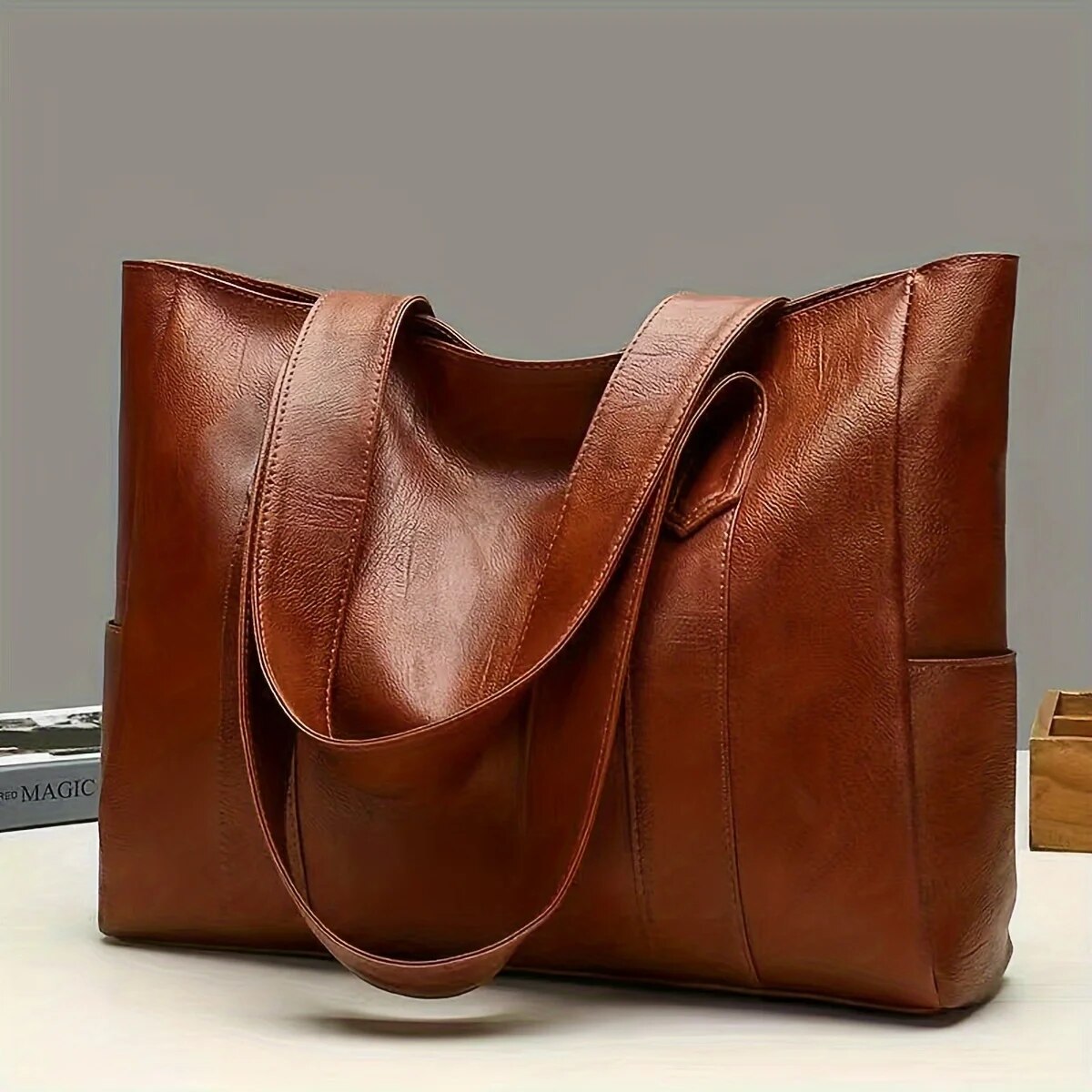 Beautiful Sleek Women Shoulder Bag