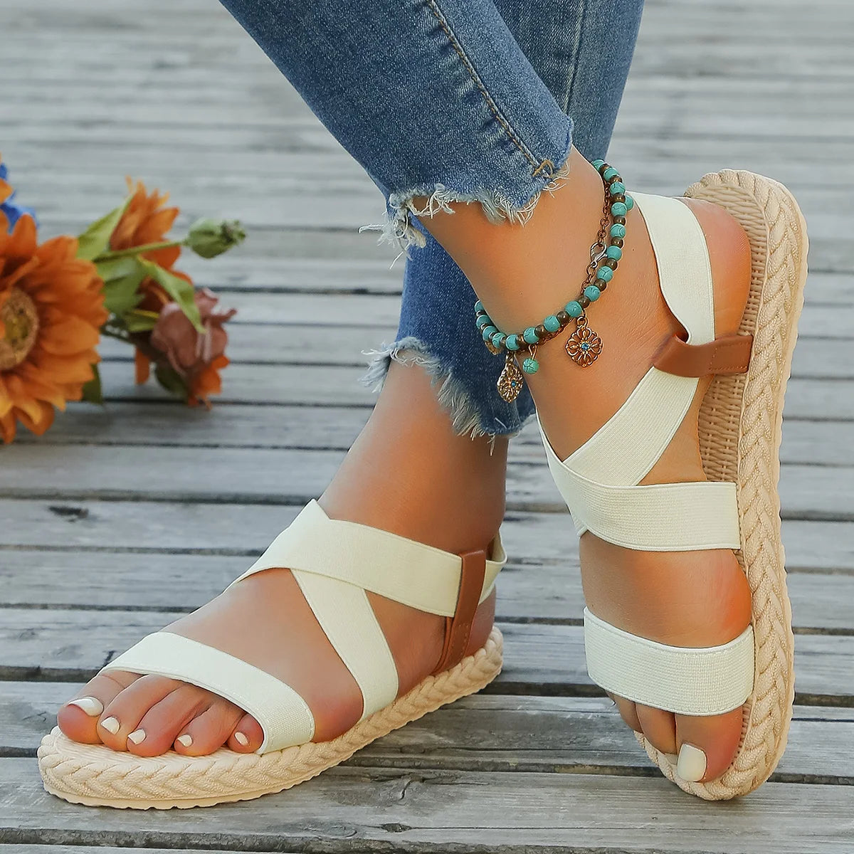 Modern Cushioned Women Sandals