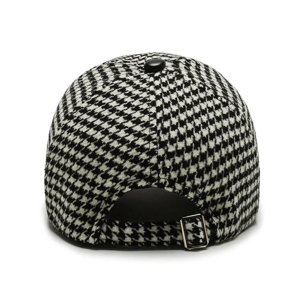 Houndstooth Leather Baseball Cap – Stylish and Comfortable Headwear for Any Occasion