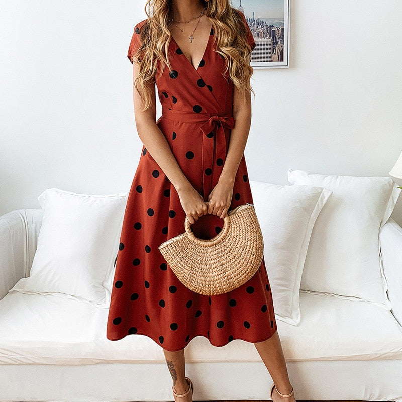 Juna Dress with Polka Dots | A Playful & Elegant Women's Dress