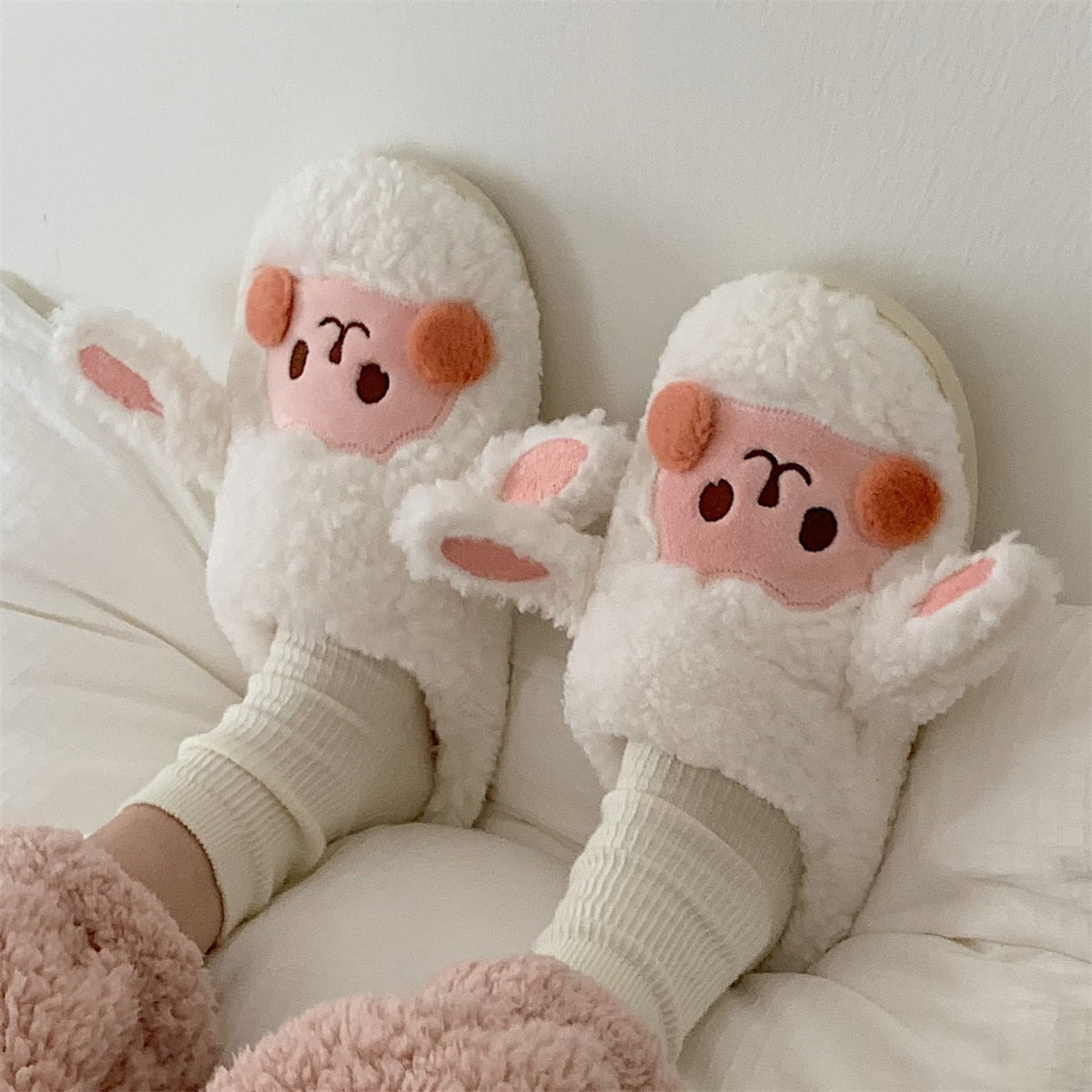 Fluffy Animal Slippers | The Cutest Winter Slippers