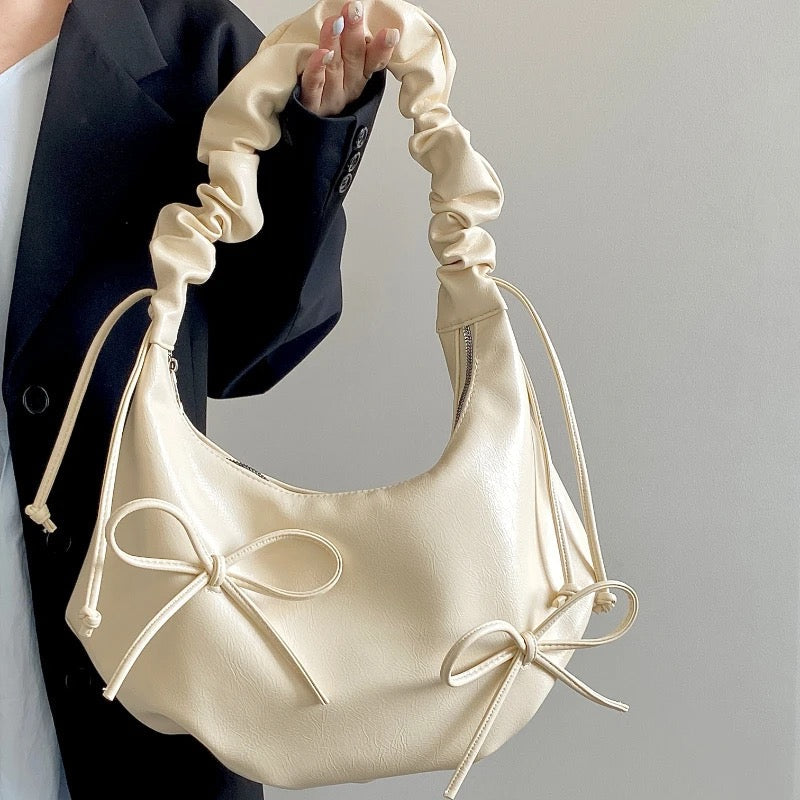 BOWS BAG – Elegant Bow-Detail Handbag