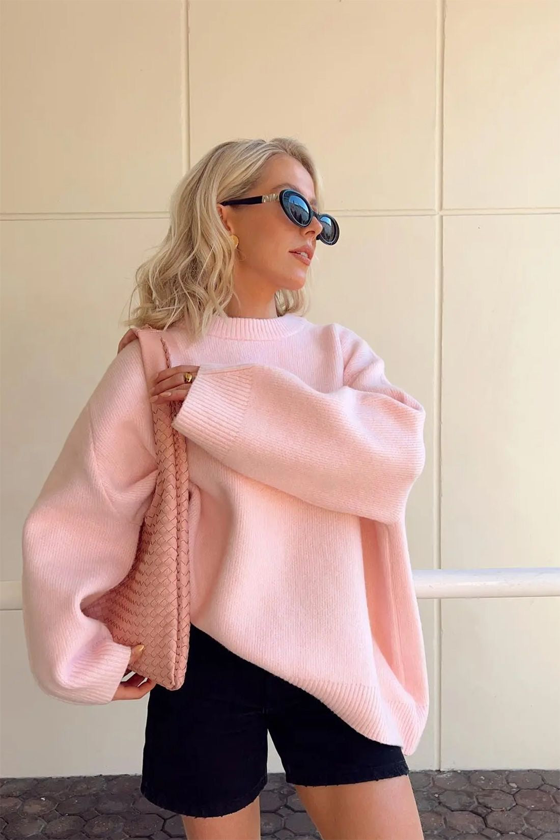 Joan™ Loose-Fit Knitted Pink Sweater | Cozy and Stylish for Everyday Wear