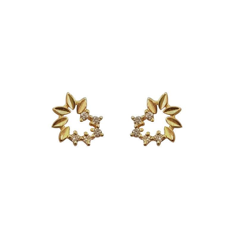 Gold-Plated Sterling Silver Heart-Shaped Cubic Zirconia Stud Earrings