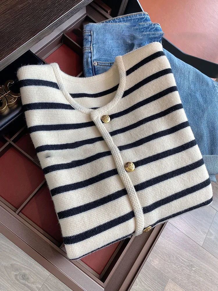 Striped Knit O-neck Cardigan – Casual Long Sleeve Women’s Sweater for Spring & Autumn