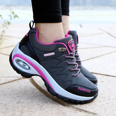 Women's Hiking Shoes with Raised Sole – Waterproof and Breathable Outdoor Footwear