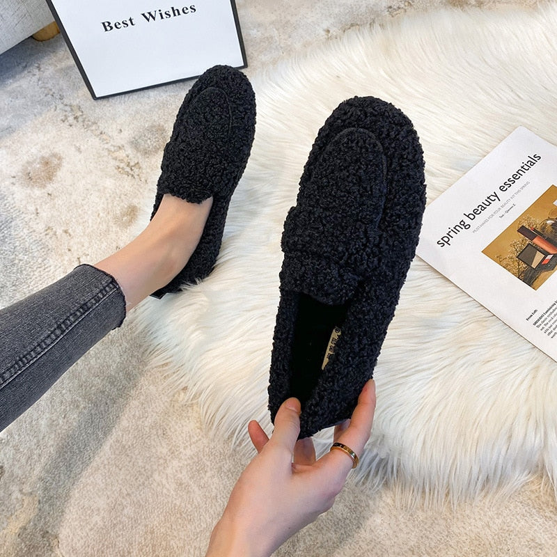 Grey™ Cozy Curly Fur Loafers – Indoor & Outdoor Comfort Shoes