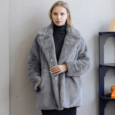 Emma Faux Fur Coat | The Perfect Choice for Winter Warmth