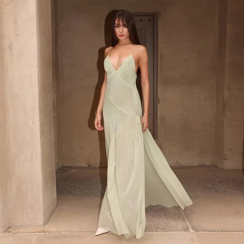 Isabella - Elegant Pleated Maxi Dress with Slit