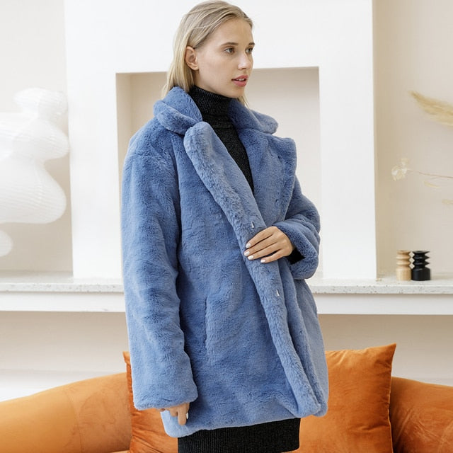 Emma Faux Fur Coat | The Perfect Choice for Winter Warmth