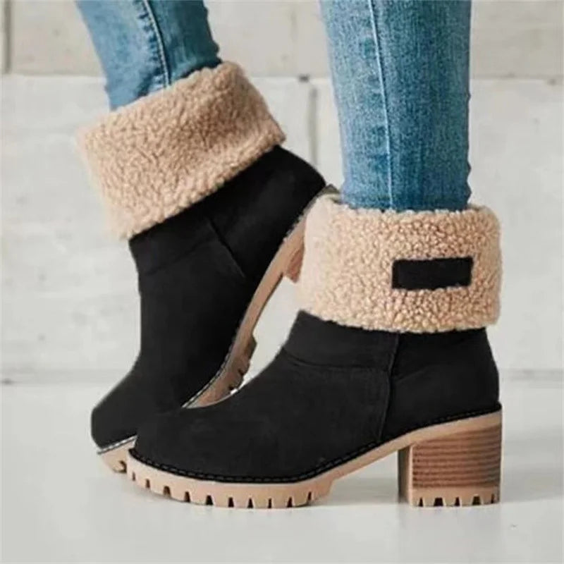 Women's Lined Ankle Boots with Block Heel - Warm Winter Boots with Foldable Collar