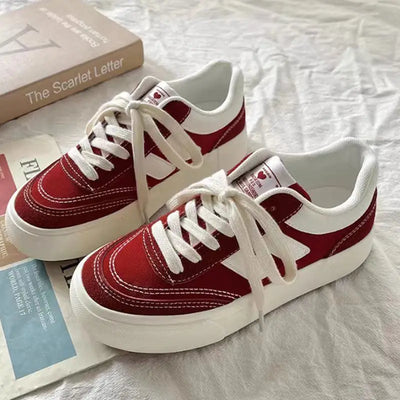 Retro Canvas Sneakers for Women - Vintage Low-Top Sneakers