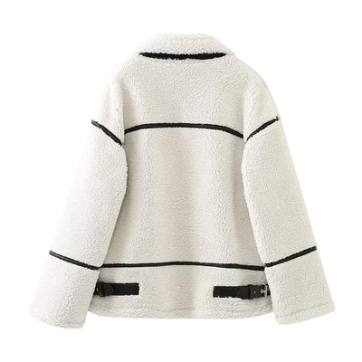 Warm Sherpa Jacket with Contrasting Details – Women's Cozy Winter Coat