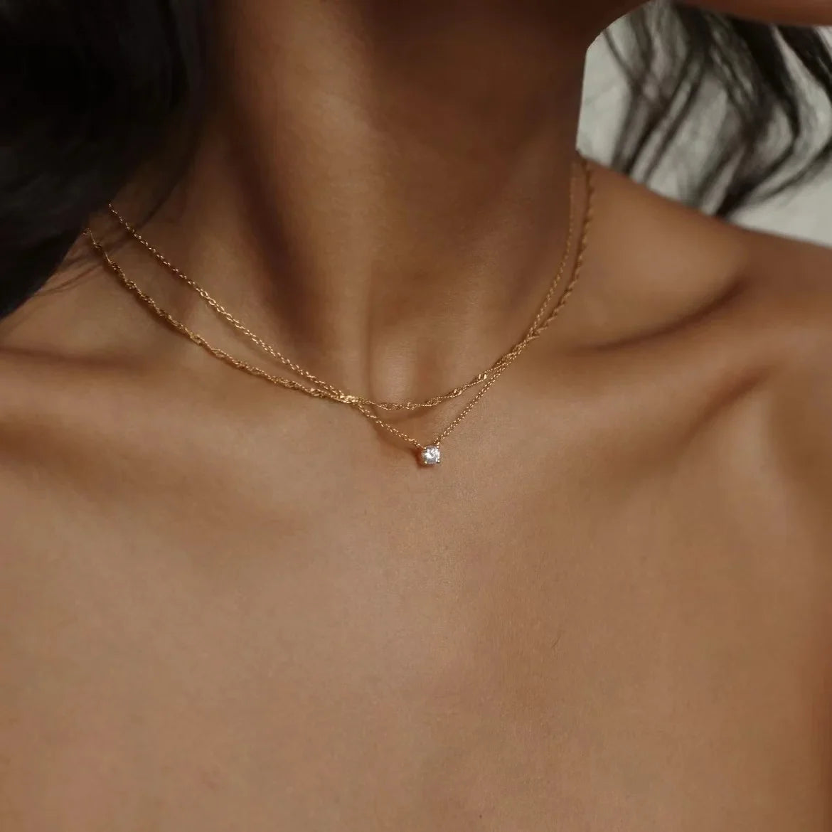 Alla Thin Chain Necklace – Elegant Gold-Plated Stainless Steel Clavicle Necklace for Women