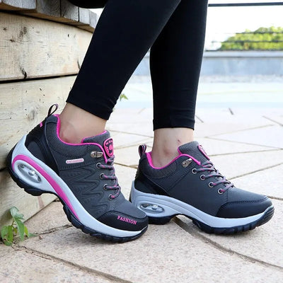 Women's Hiking Shoes with Raised Sole – Waterproof and Breathable Outdoor Footwear