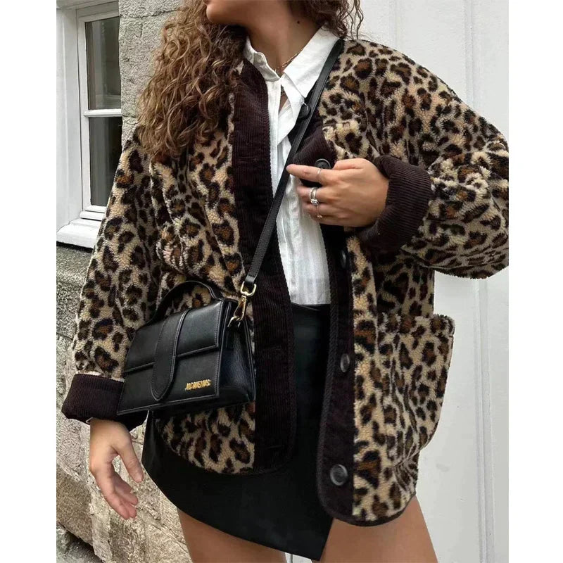 Sara™ Leopard Fleece Jacket | Cozy and Chic Oversized Fleece for Effortless Style