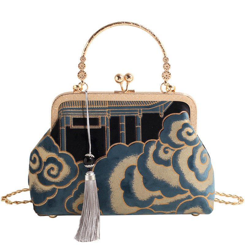 Xiangyun Retro Chinese Style Handbag – Elegant Vintage-Inspired Women’s Purse