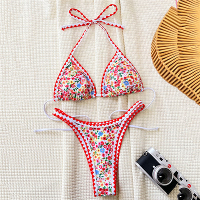 Floral Bikini - Feel confident and stylish with every splash!