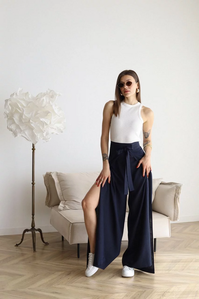 Rosetta Elegant Linen Crops