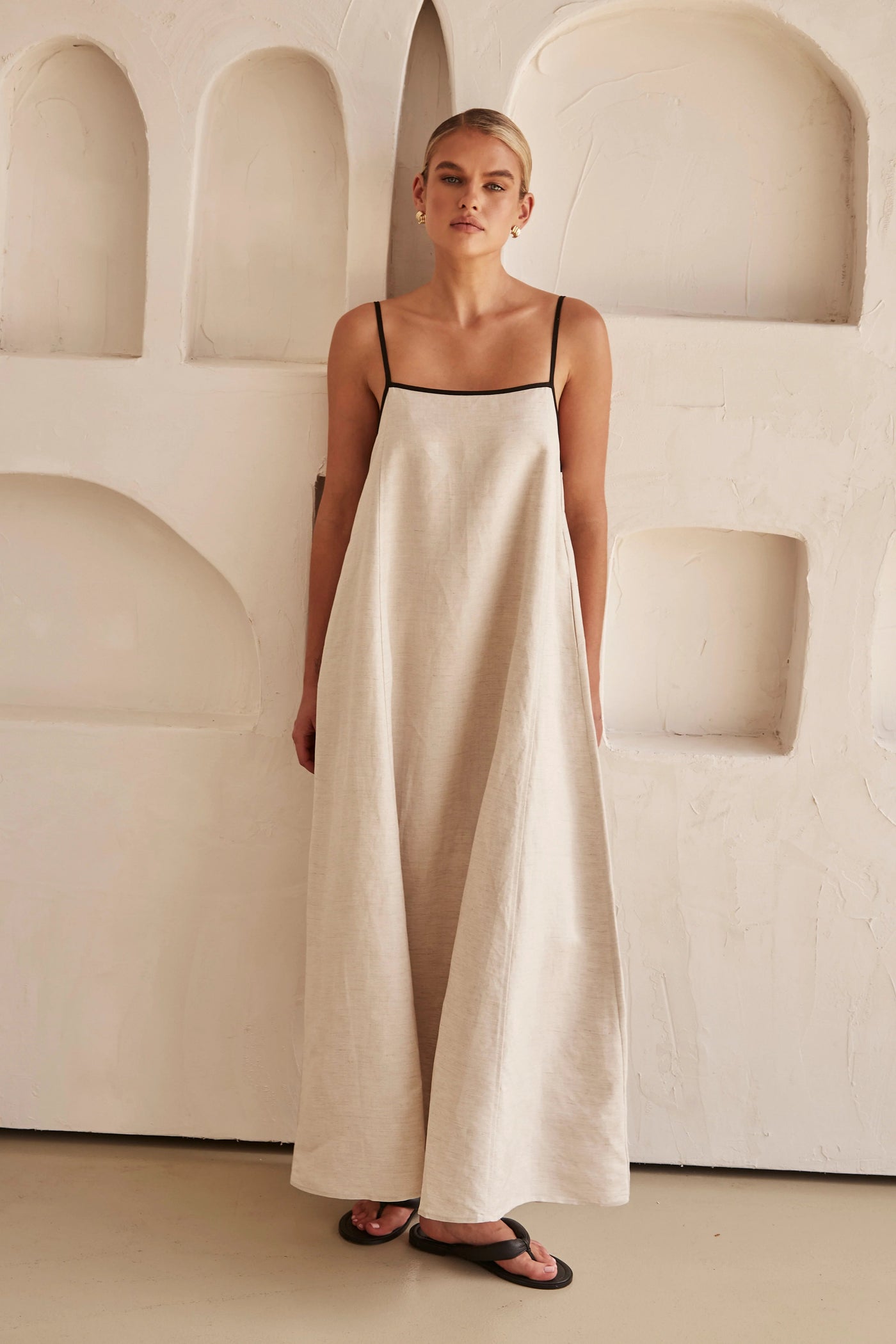 Mia - Linen Maxi Dress