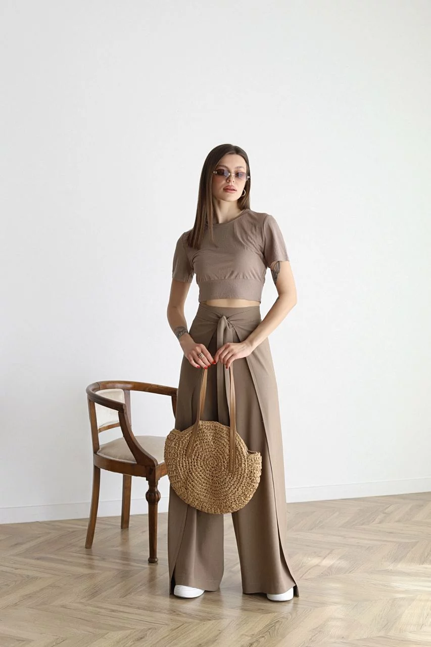 Rosetta Elegant Linen Crops