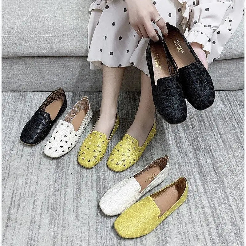 Embroidered Summer Loafers - A Must-Have!