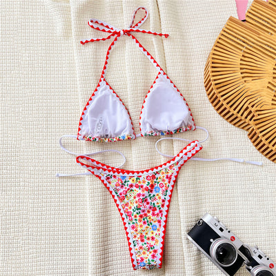 Floral Bikini - Feel confident and stylish with every splash!