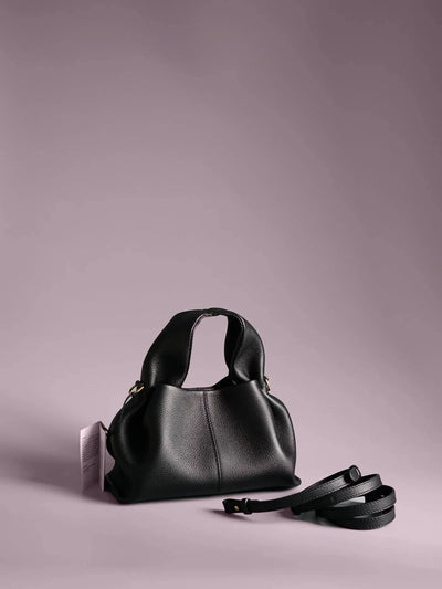 Numéro Neuf – Chic and Contemporary Bag for Effortless Elegance