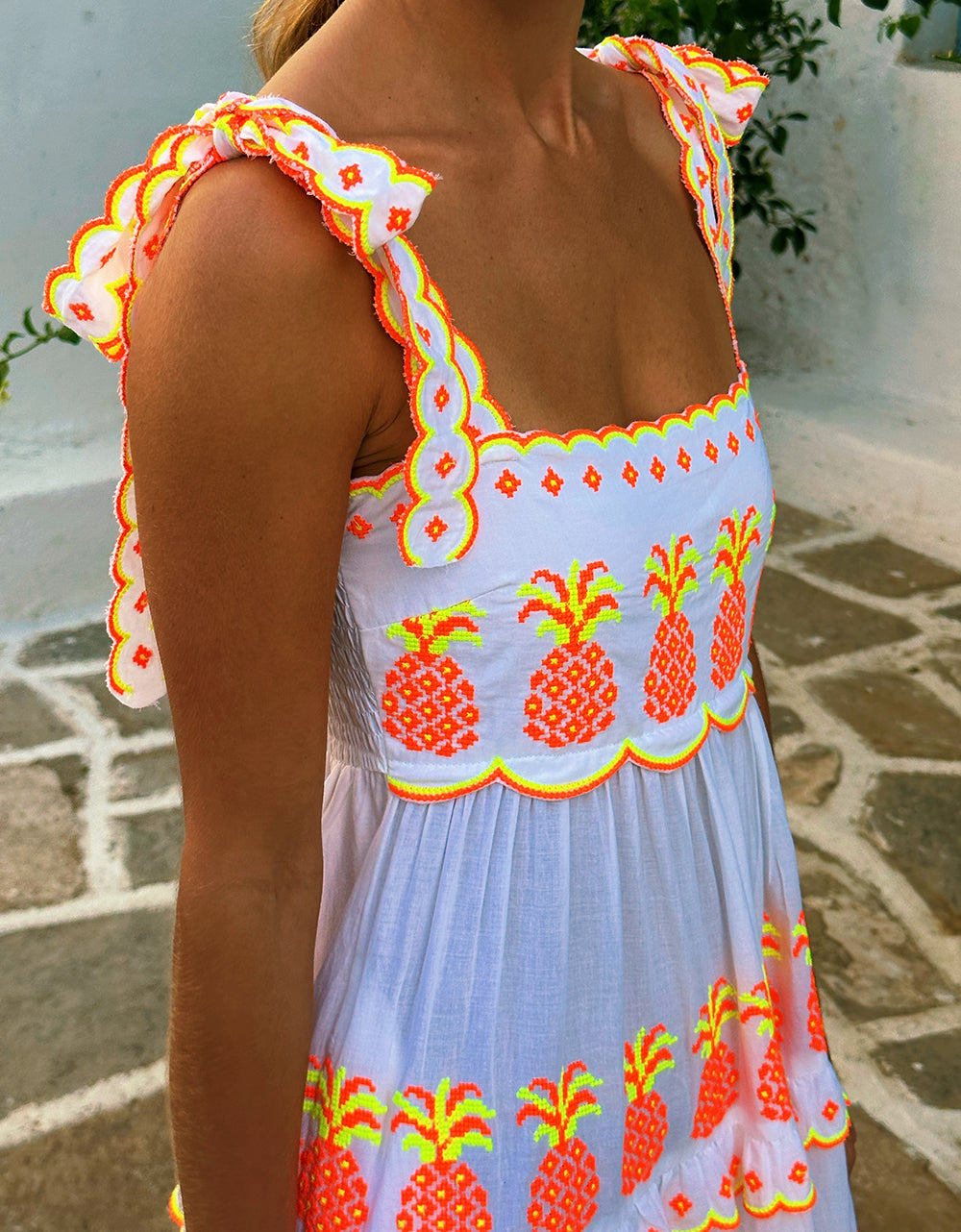 Pineapple Cross Stitch Athens Dress – Handcrafted Elegance for Every Occasion