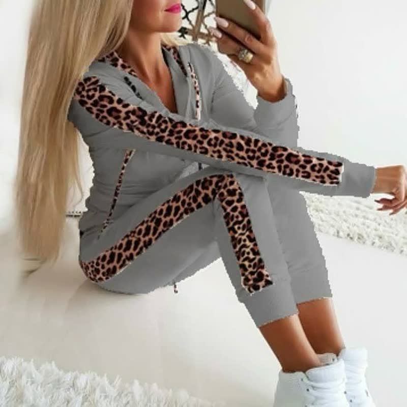 ComfyFit™: Casual Women's Leopard Print Tracksuit – Stylish & Comfortable Loungewear